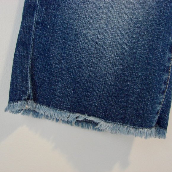 Lucky Brand Jean Shorts Abbey Bermuda Long Denim Frayed Raw Hem Size 4 / 27 - Picture 7 of 16